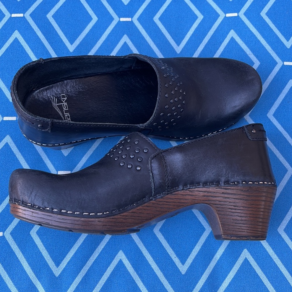 Dansko Mavis 38 black leather